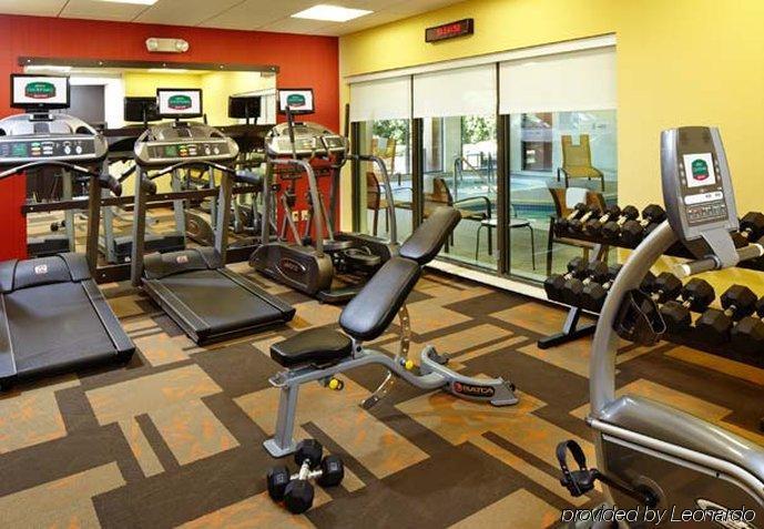 Courtyard By Marriott Cleveland Willoughby Hotel Fasilitas foto