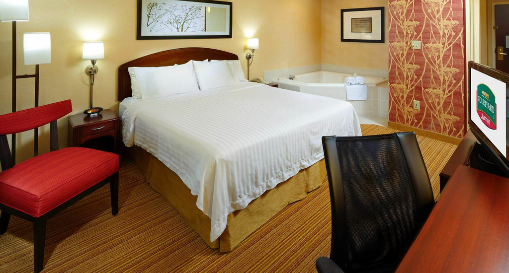 Courtyard By Marriott Cleveland Willoughby Hotel Ruang foto